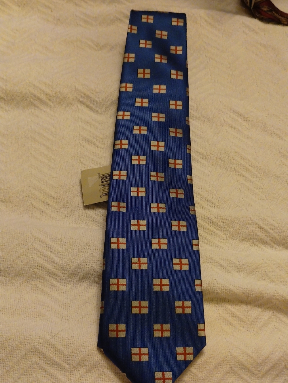 Classic Blue Mens Tie with Crest Pattern, England Flag, NWT